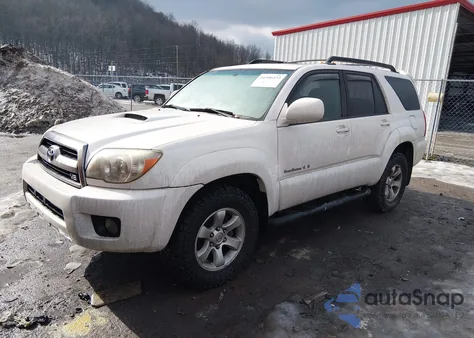 2007 Toyota 4Runner Sport V8 z USA, uszkodzony, nr VIN JTEBT14R170065623